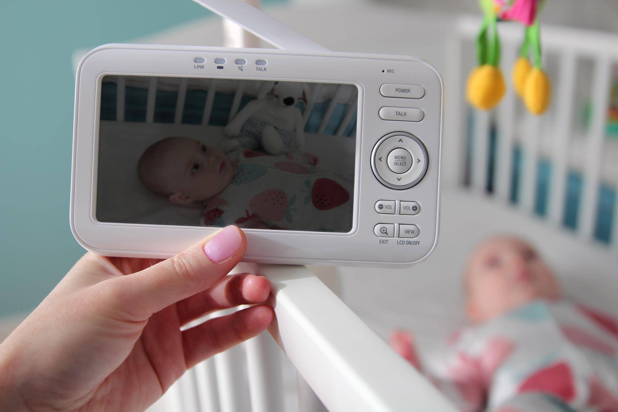 Jak działa elektroniczna niania c6 i czy warto ją wybrać?