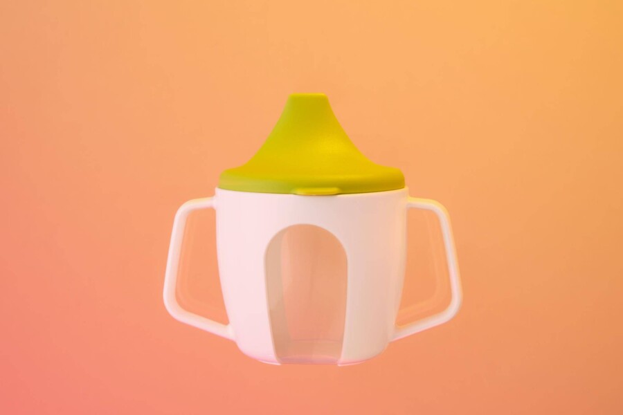 Kubek dla dziecka Tommee Tippee pierwszy z uchwytem różowy 150ml idealny na start