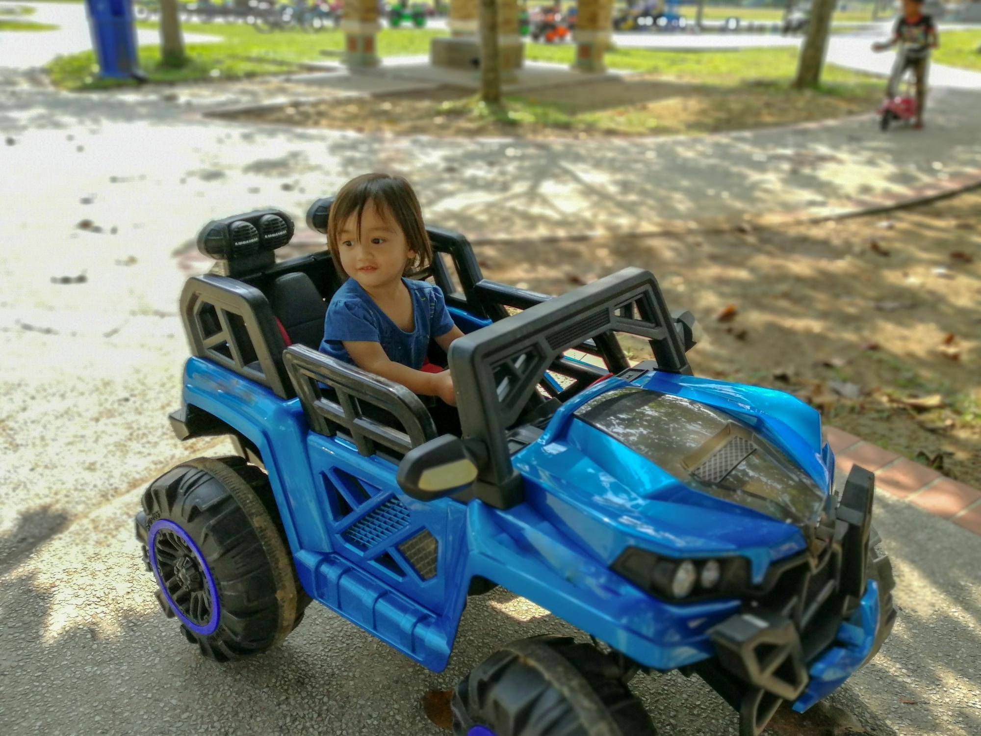 Quad na akumulator dla dziecka Honda ATV niebieski idealny na pierwsze przygody na dwóch kółkach