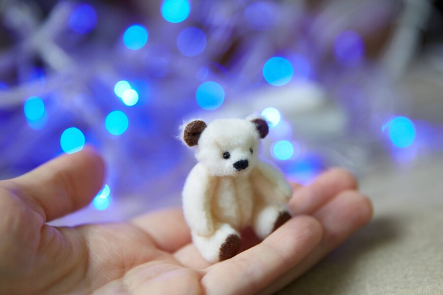 Sensoryczna książeczka manipulacyjna panda babiesboo pdf do zabawy i nauki maluchów