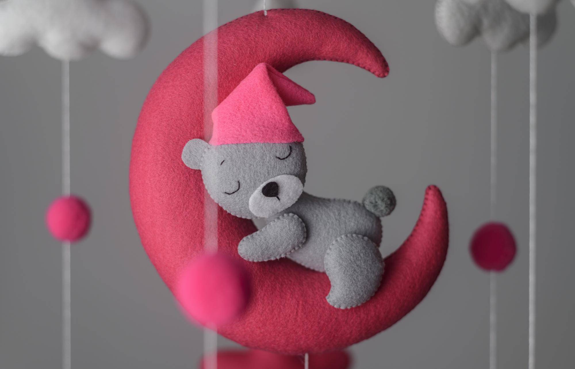 Whisbear miś usypiacz dla dzieci jako sposób na spokojne noce