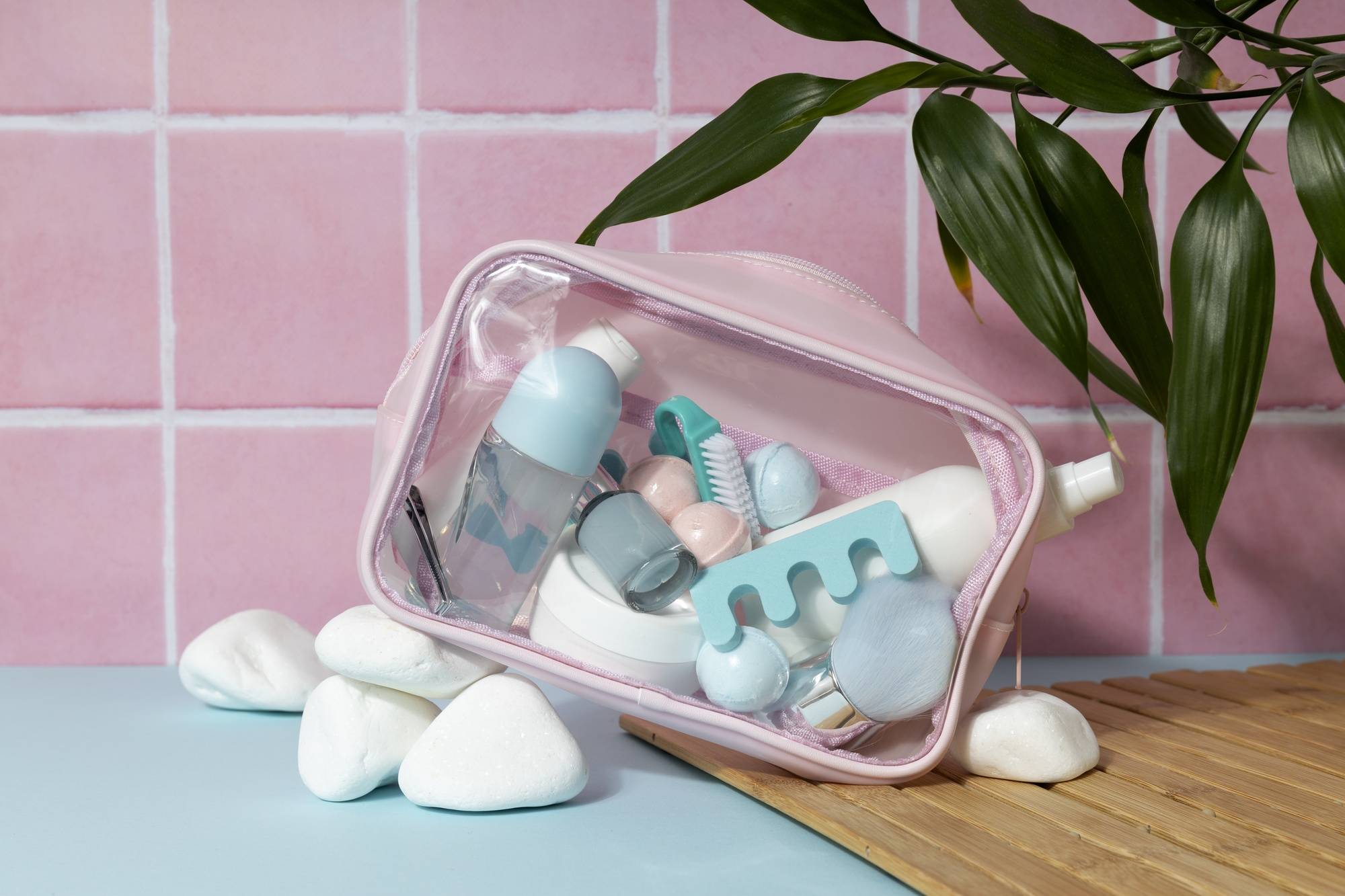 Zestaw higieniczny pielęgnacyjny dla niemowląt 9w1 Tommee Tippee jako niezbędnik każdej mamy